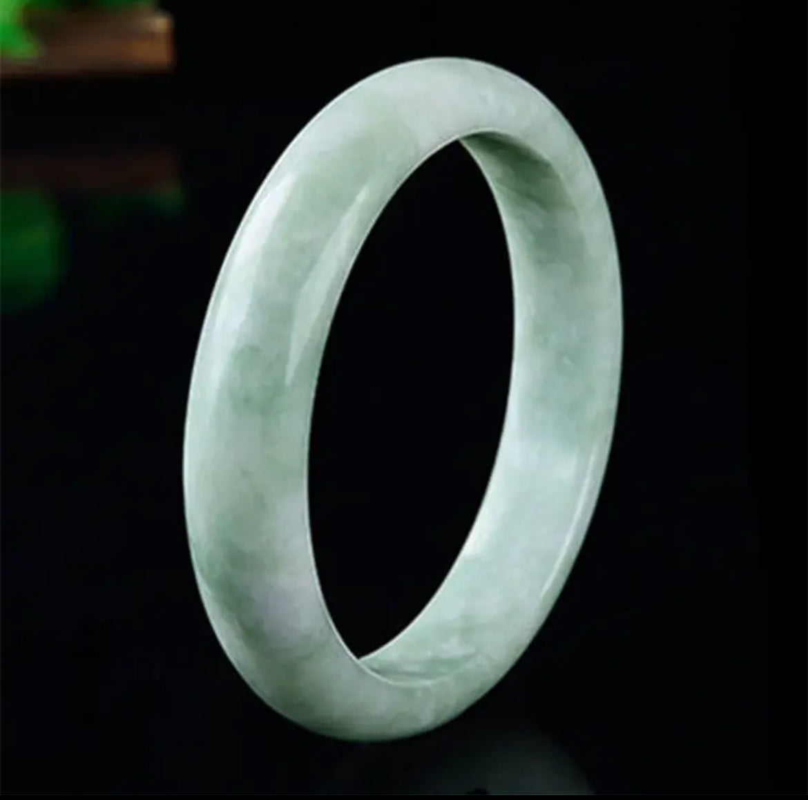 So Jaded Light Green Bracelet