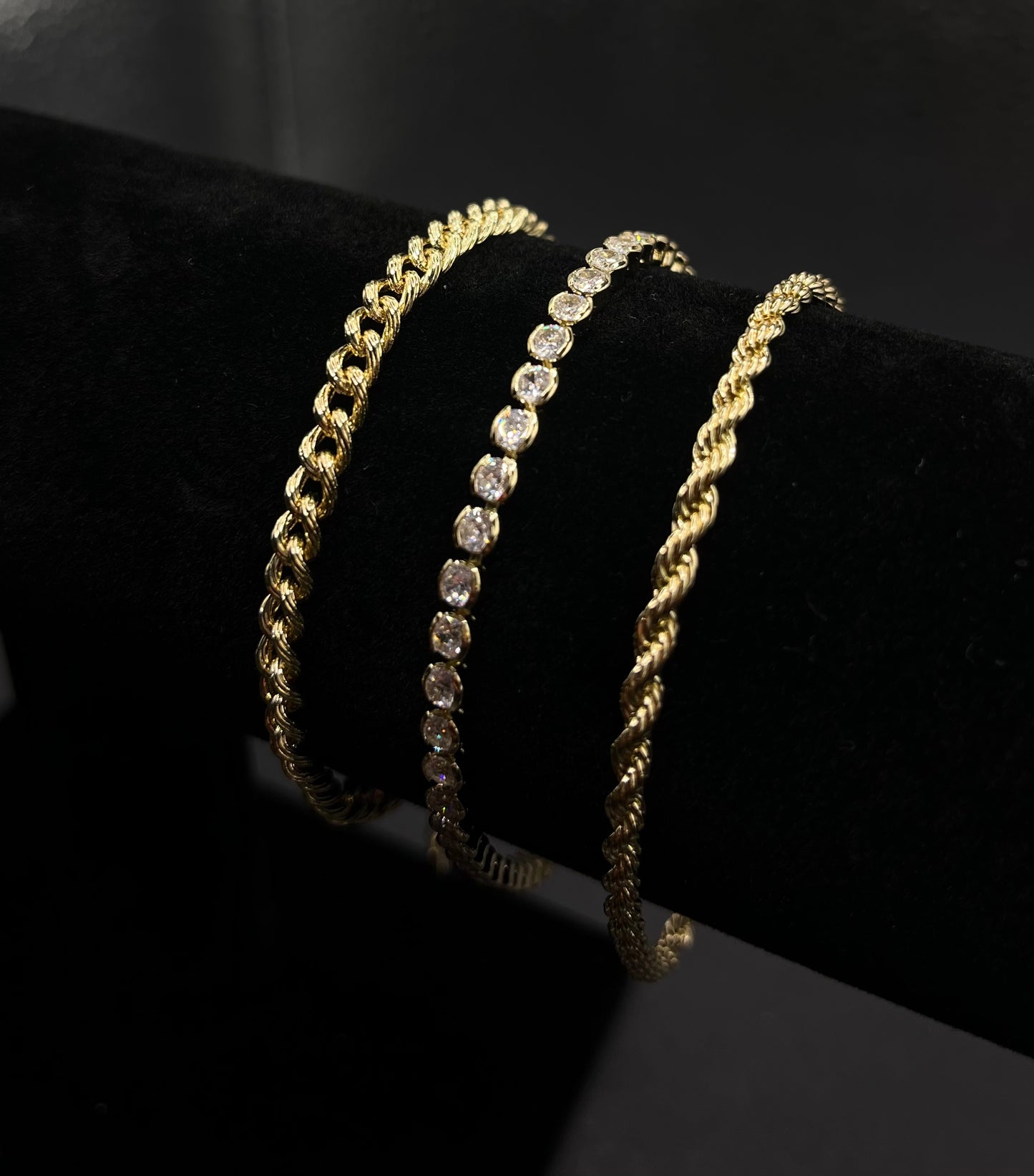 Simple Gold Bracelet Stack