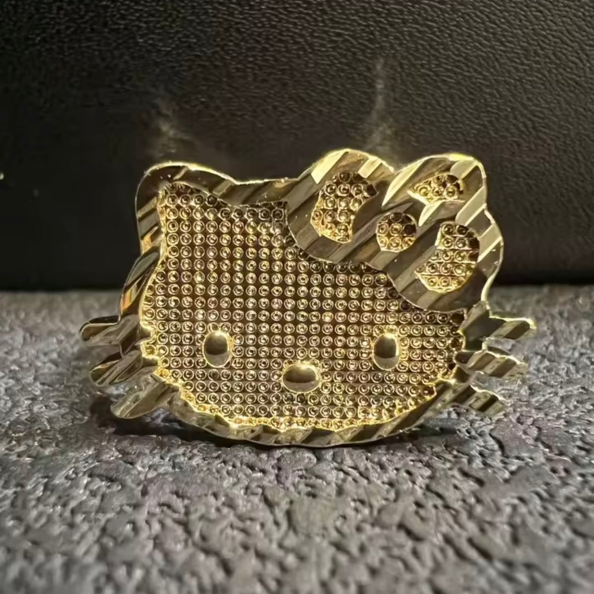 Kitty Diamond Cut Ring