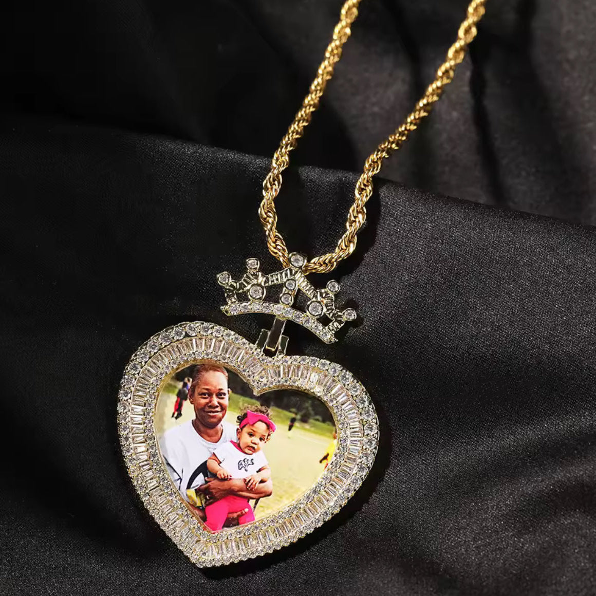 Crowned Picture Pendant Necklace